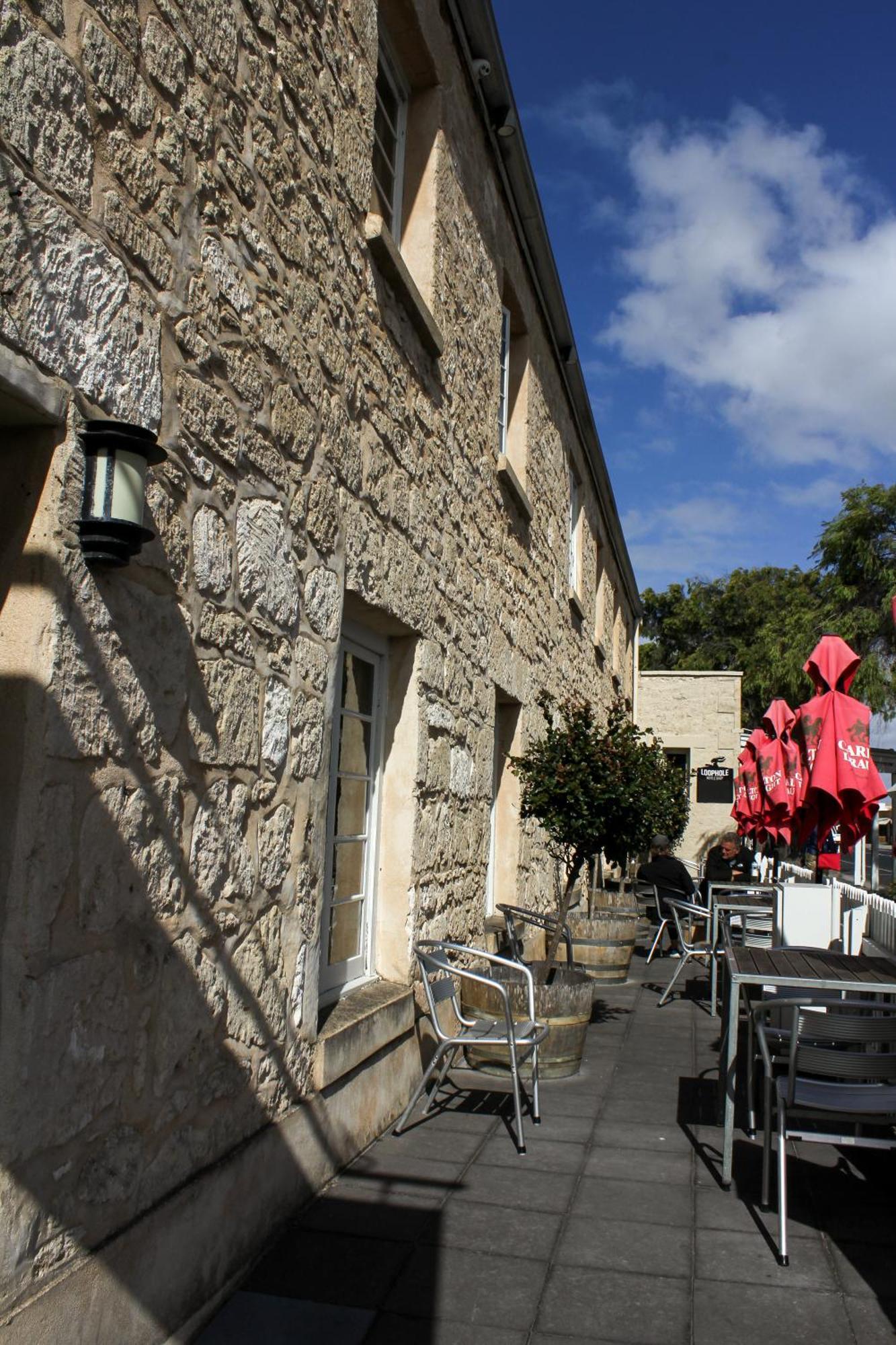 רובא Caledonian Inn מראה חיצוני תמונה